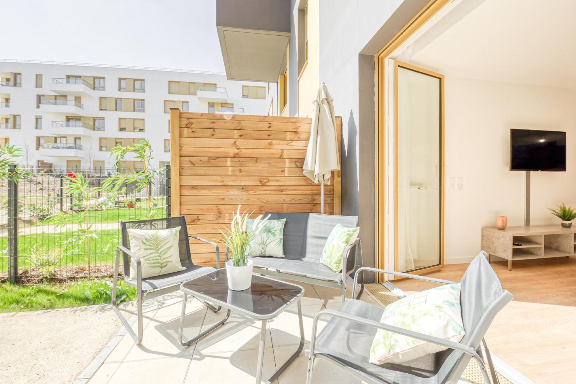 Massy Serenity - 64M2, Terrace, Balcony, Parking Экстерьер фото